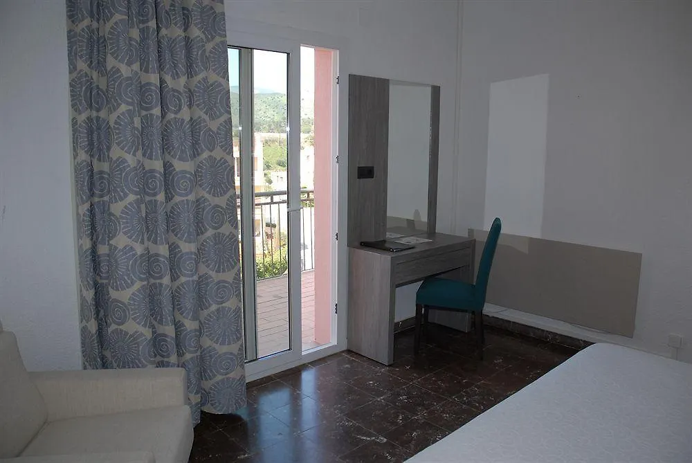 Hotel Grifeu Llanca