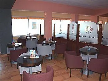 Hotel Grifeu Llanca